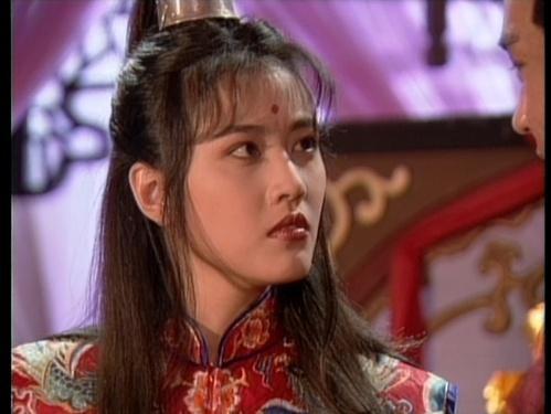 娛樂(lè)圈里的“近視族”，*后一位竟是高度近視！