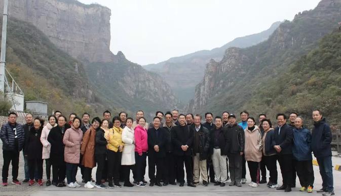 鄭州普瑞眼科醫(yī)院2019年豫北地區(qū)學(xué)術(shù)交流會(huì)圓滿落幕！